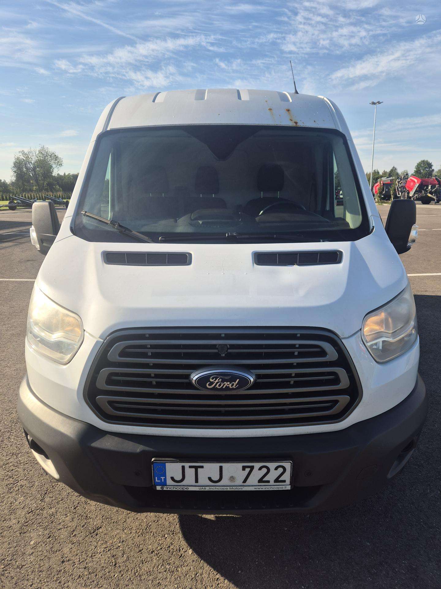 Ford Transit.