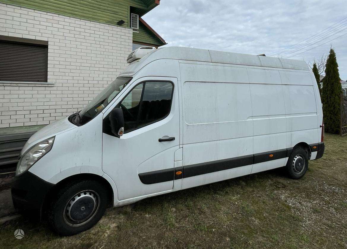 Renault Master.