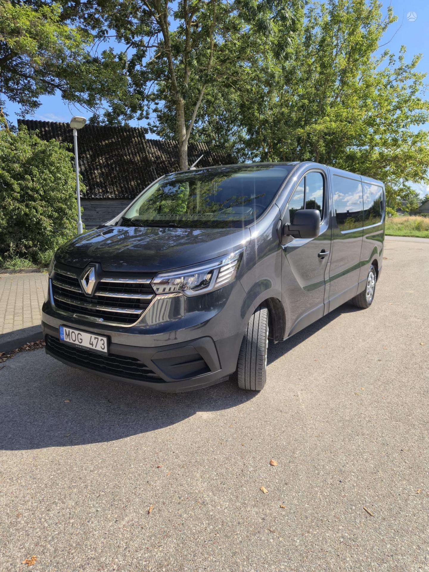Renault Trafic.