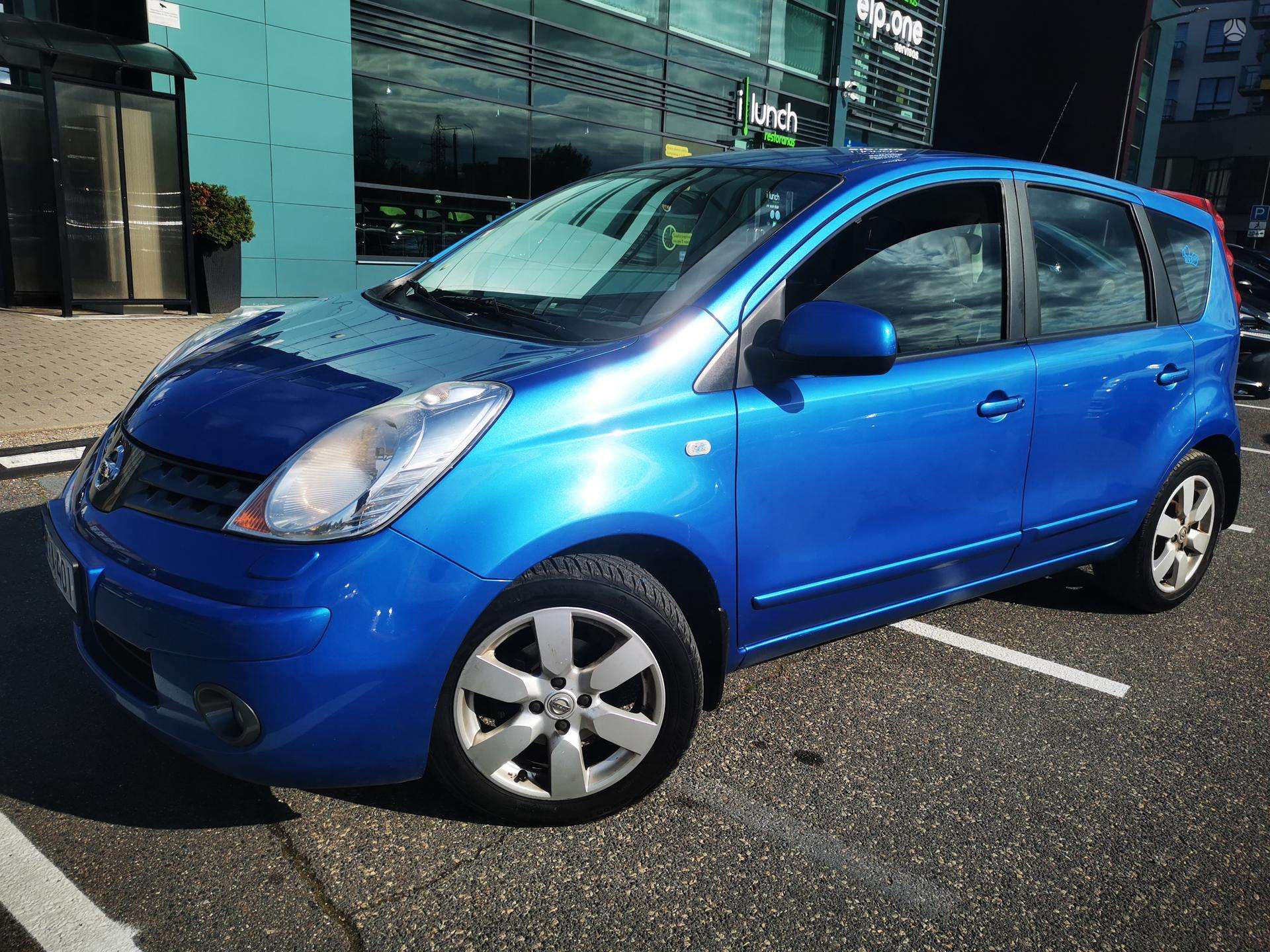 Nissan Note.