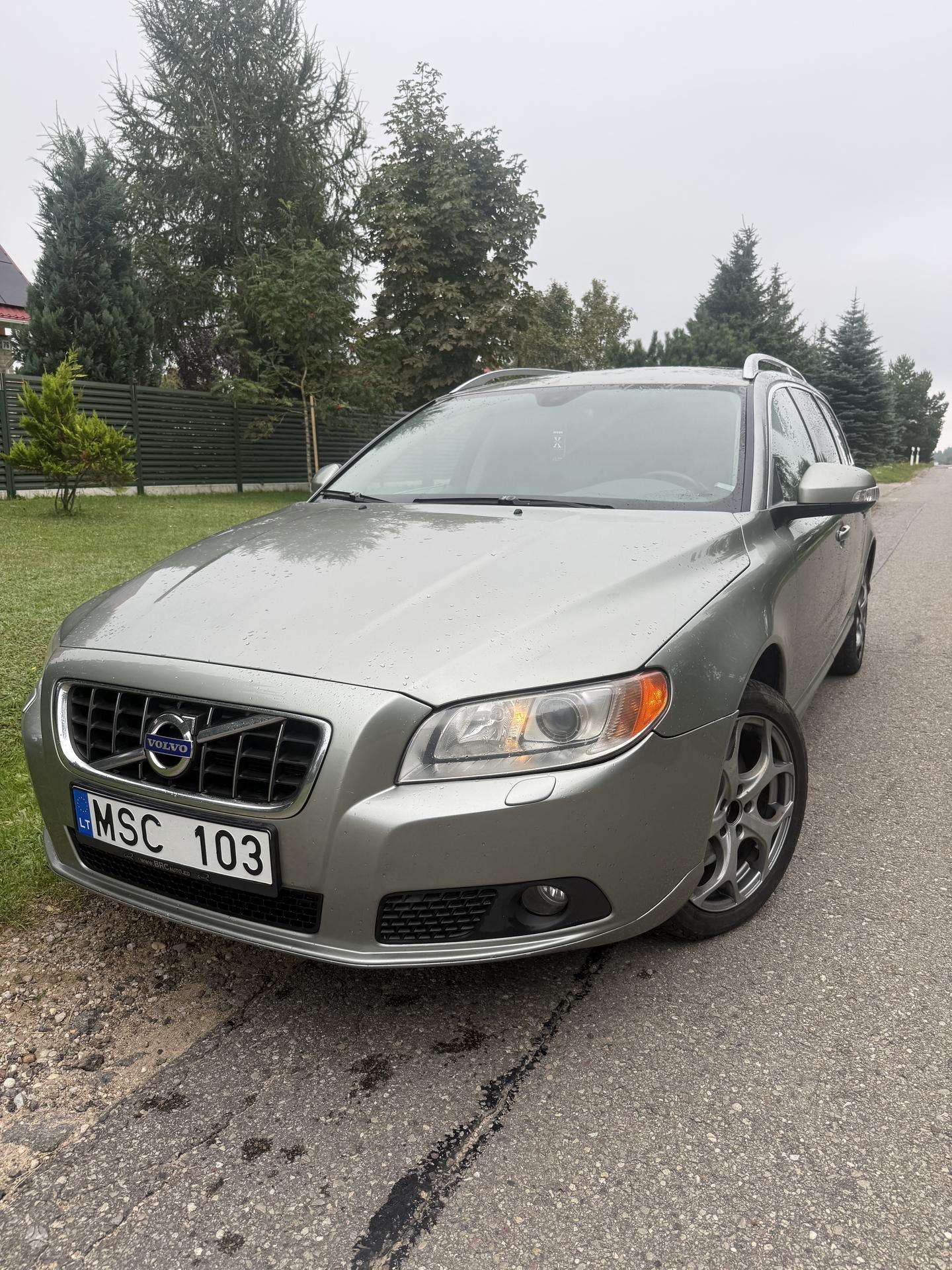 Volvo V70