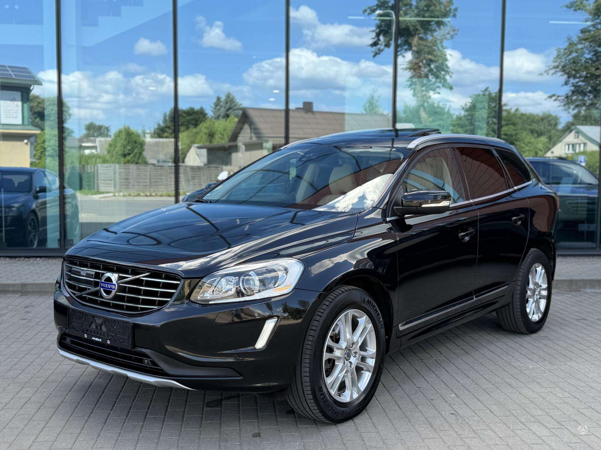 Volvo XC60.