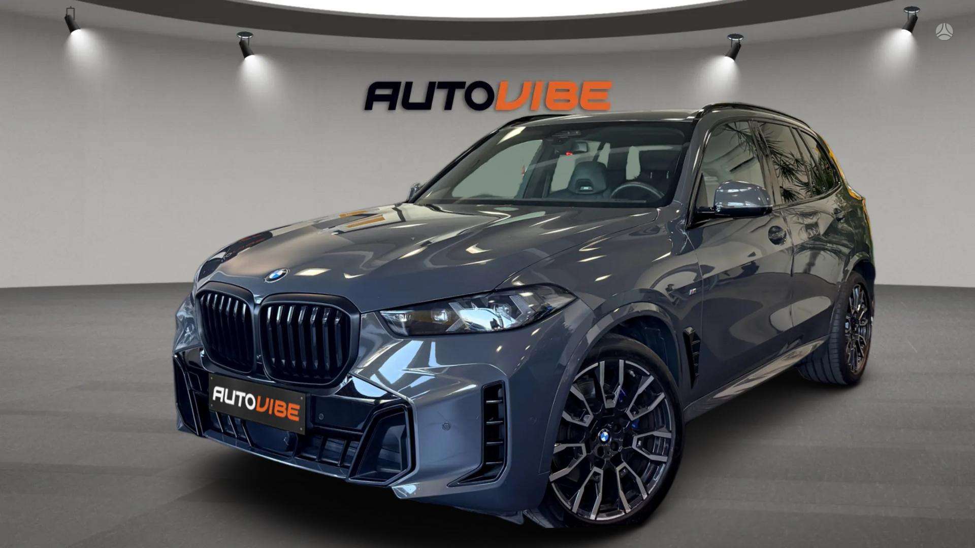 BMW X5.