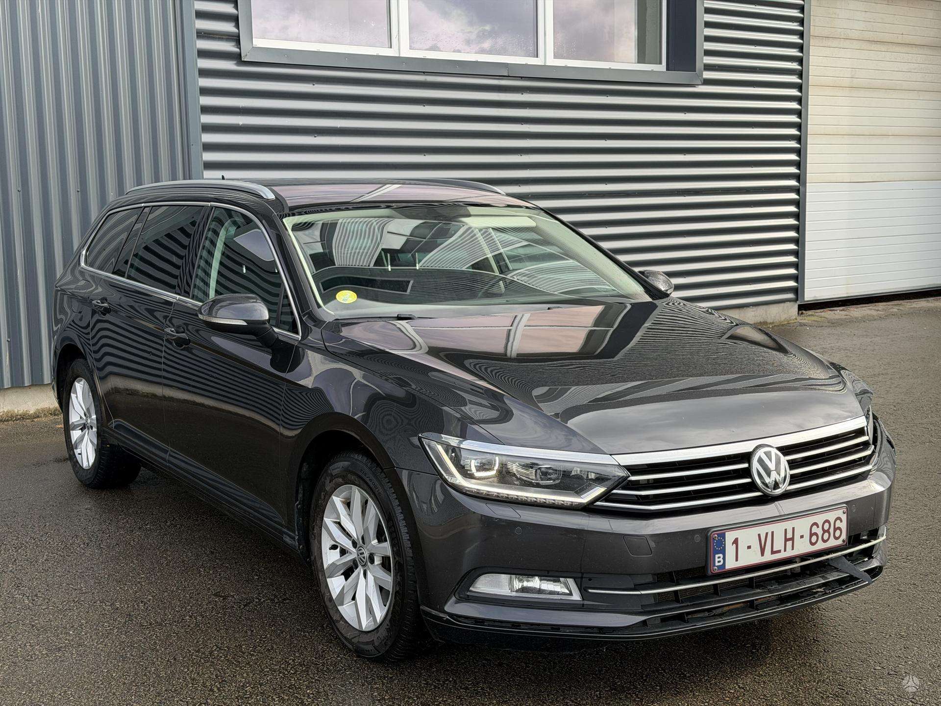 Volkswagen Passat.