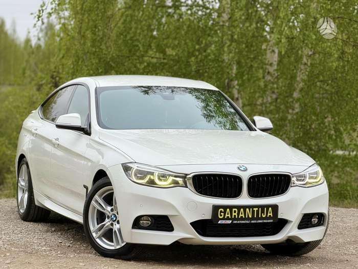 BMW 320 Gran Turismo.