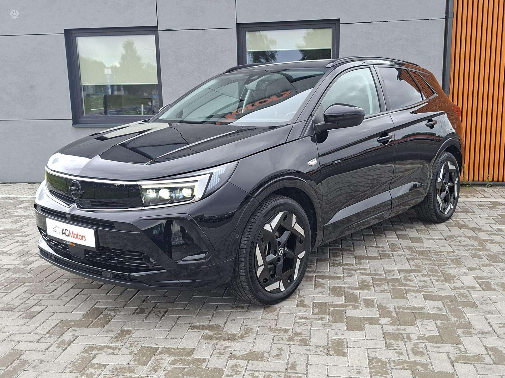 Opel Grandland X.