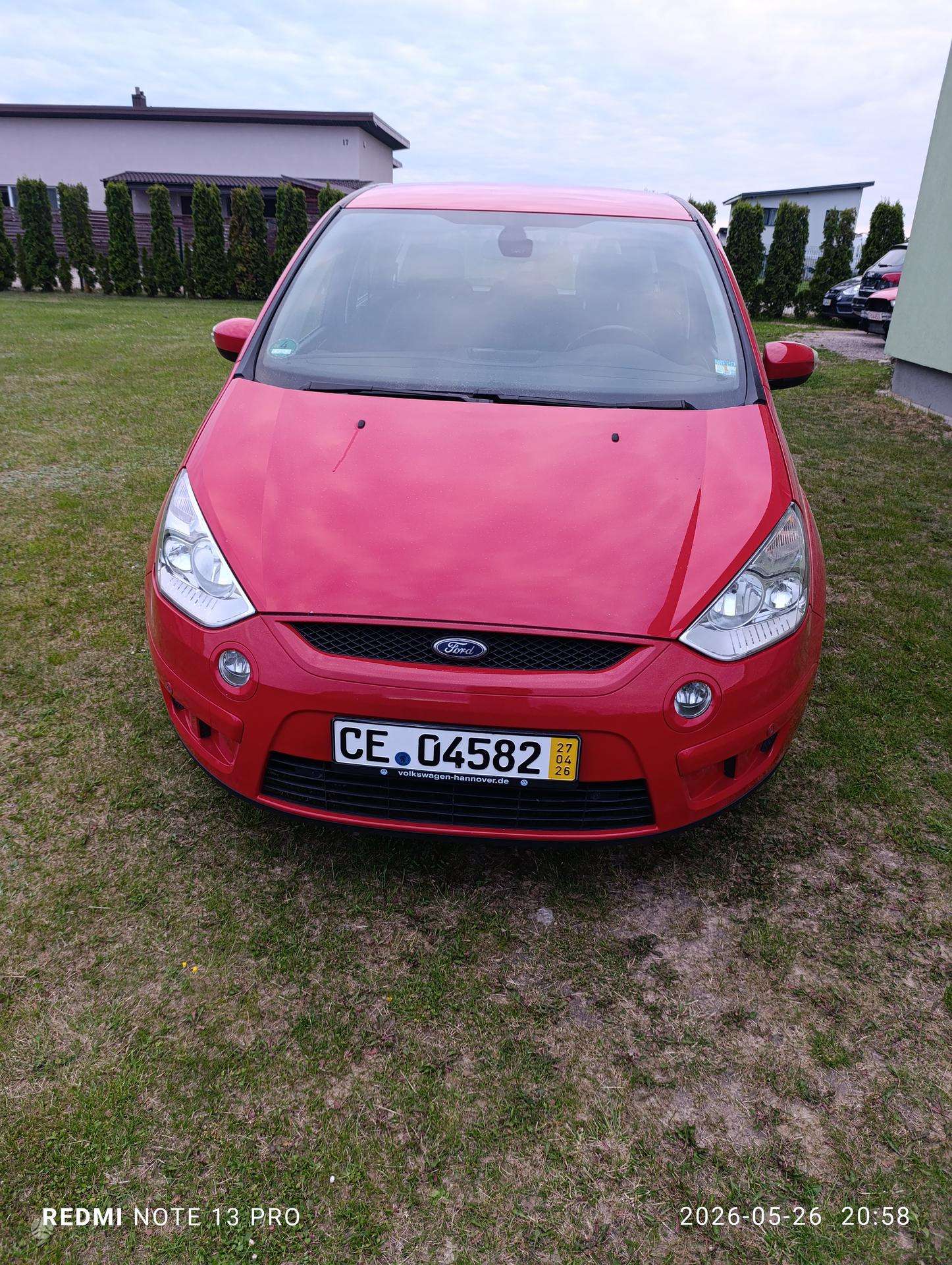 Ford S-MAX.