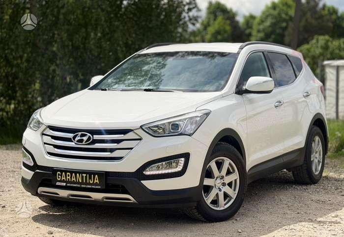 Hyundai Santa Fe.