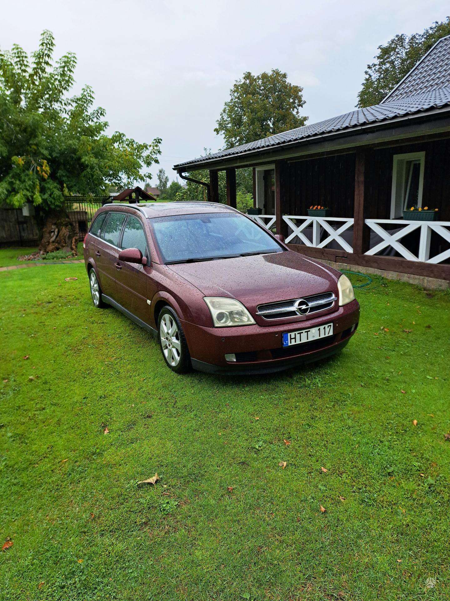 Opel Vectra.