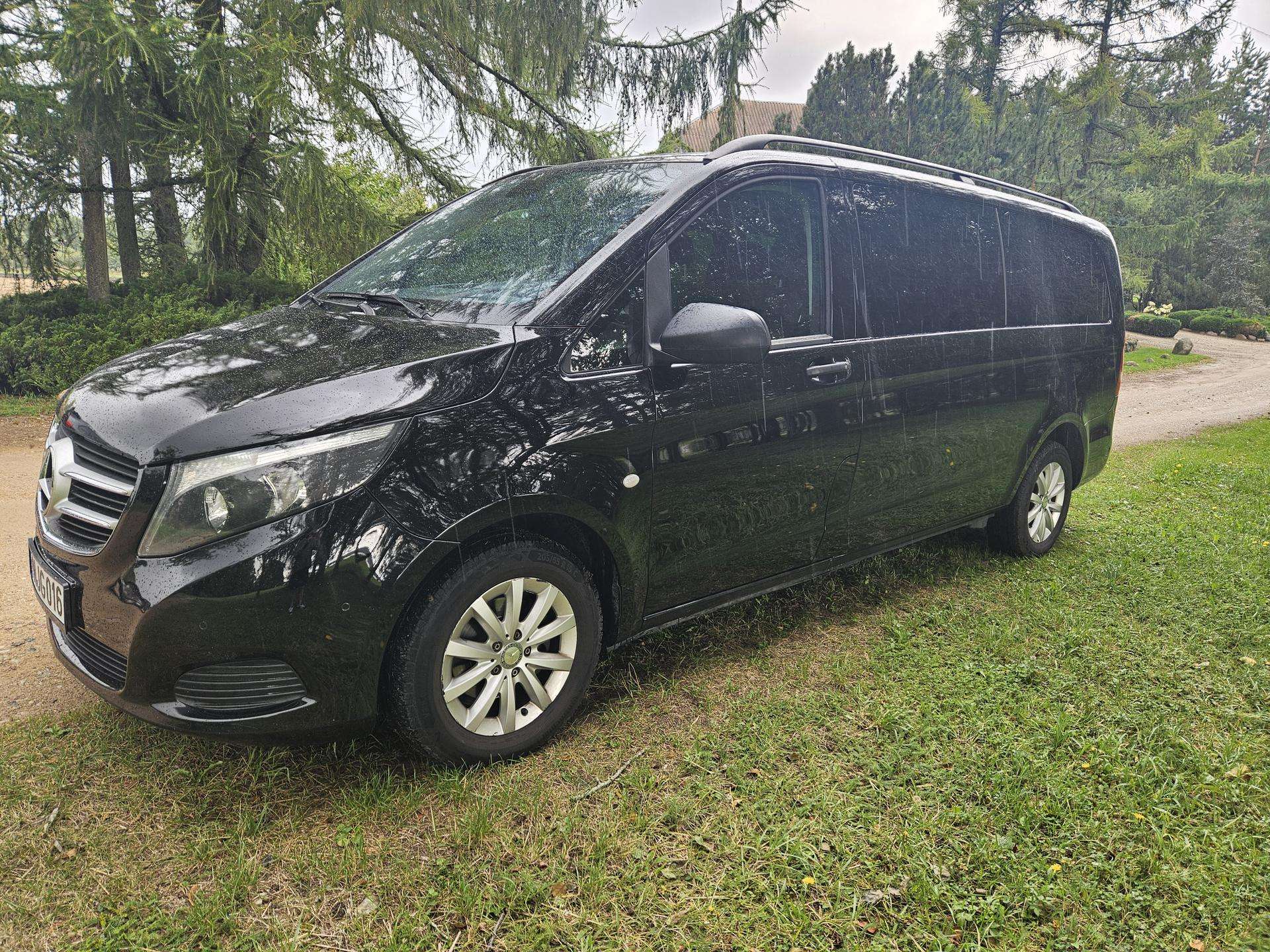 Mercedes-Benz Vito.