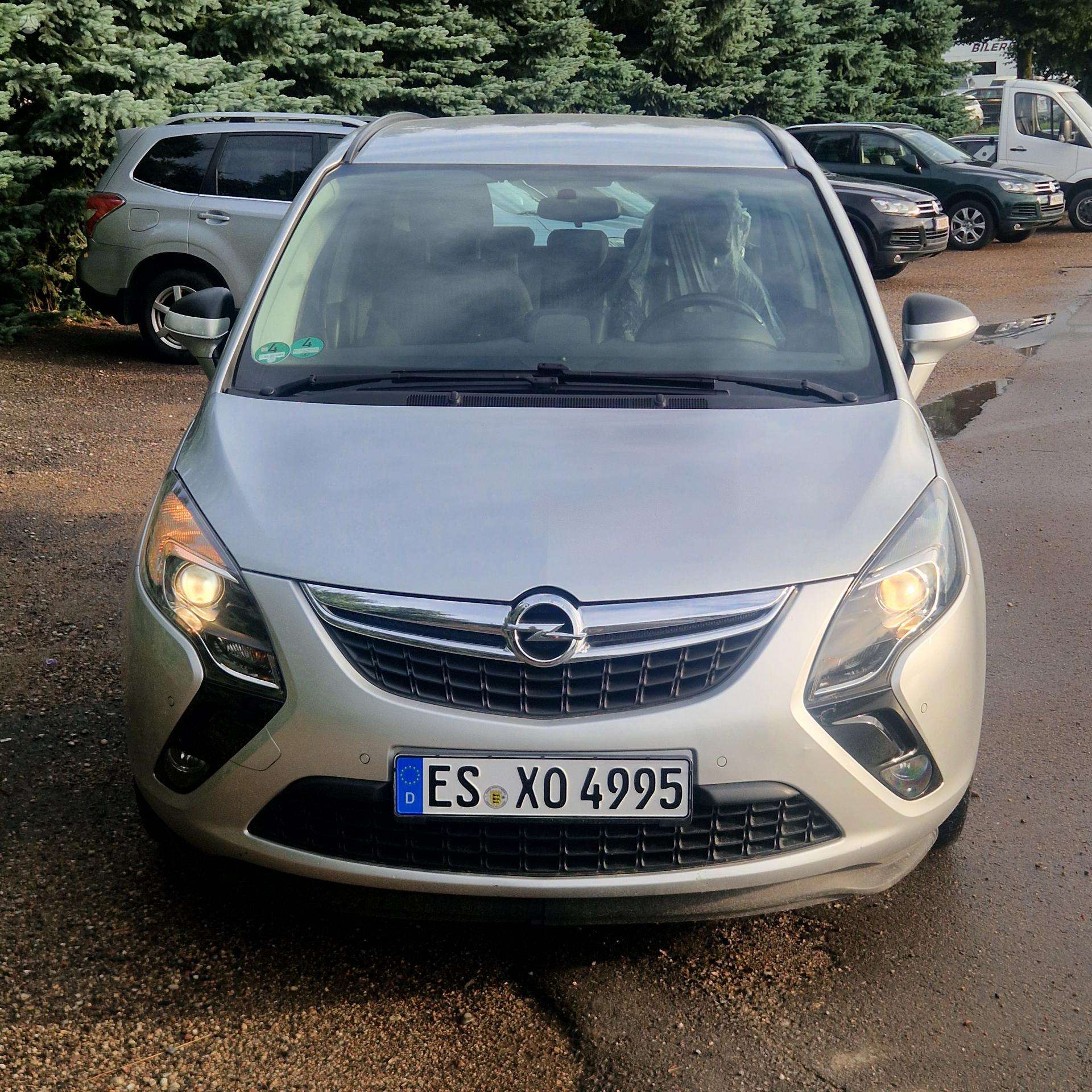Opel Zafira Tourer