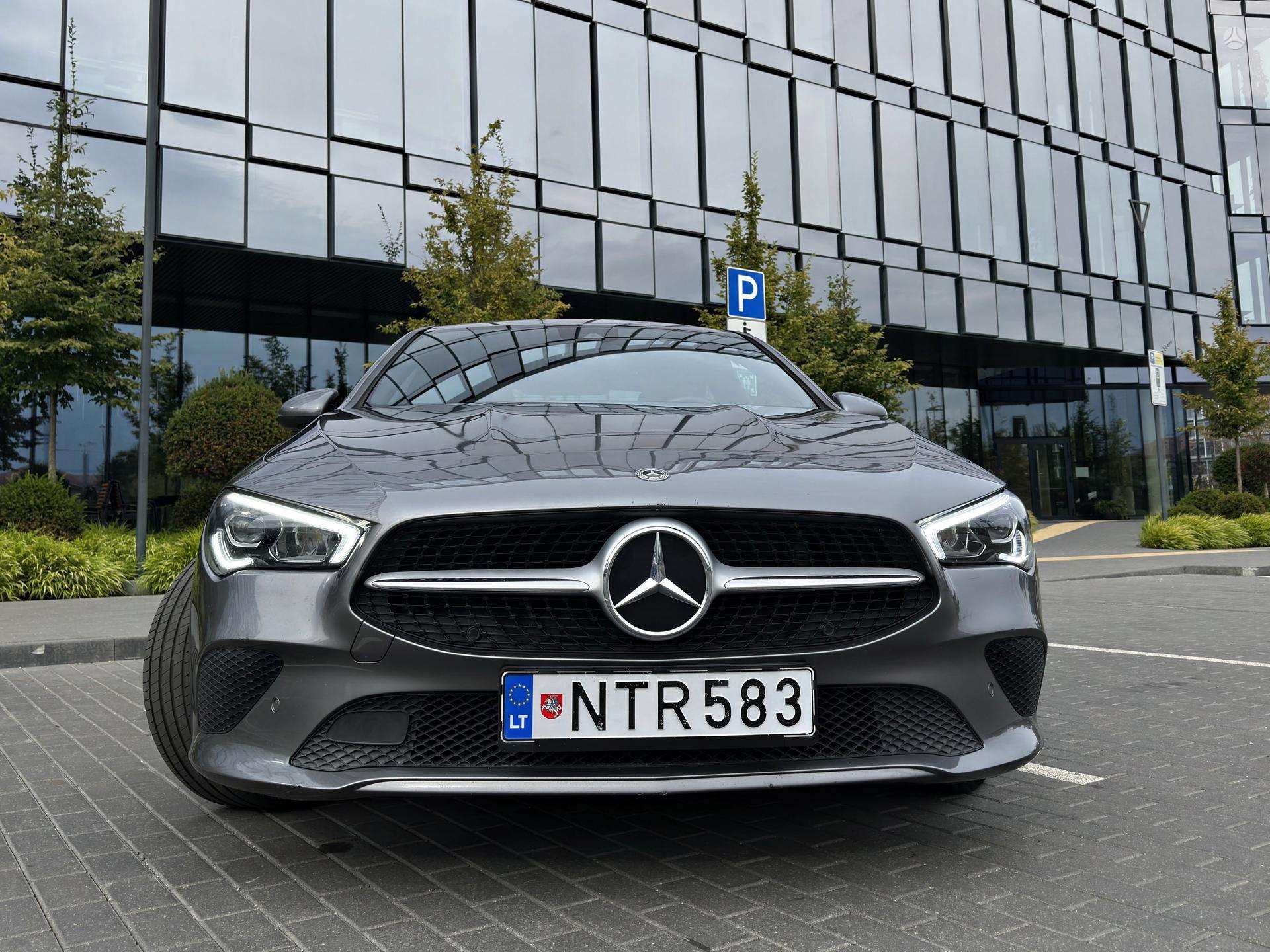 Mercedes-Benz CLA180