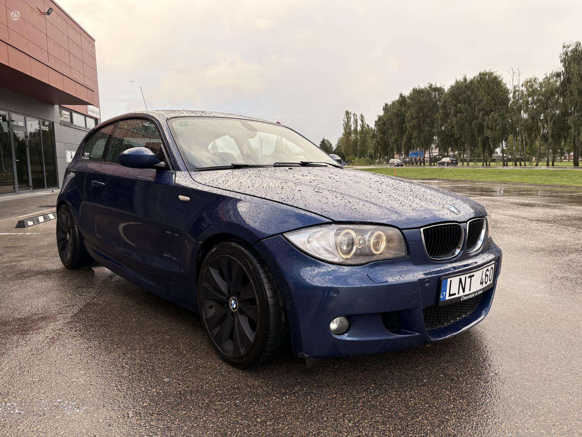 BMW 120