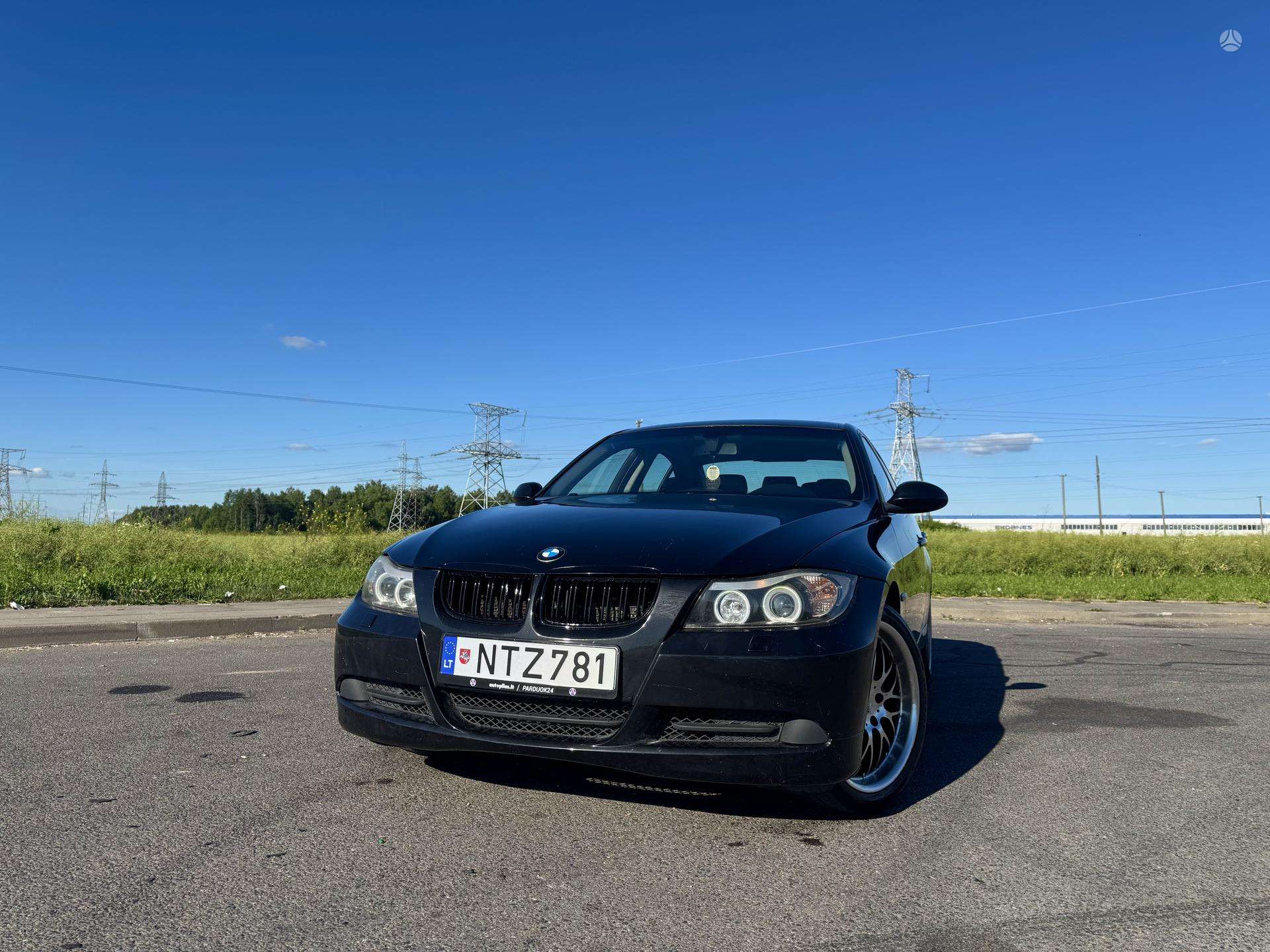 BMW 320