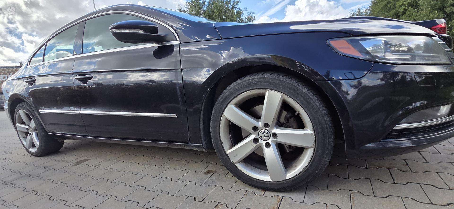 Volkswagen CC.