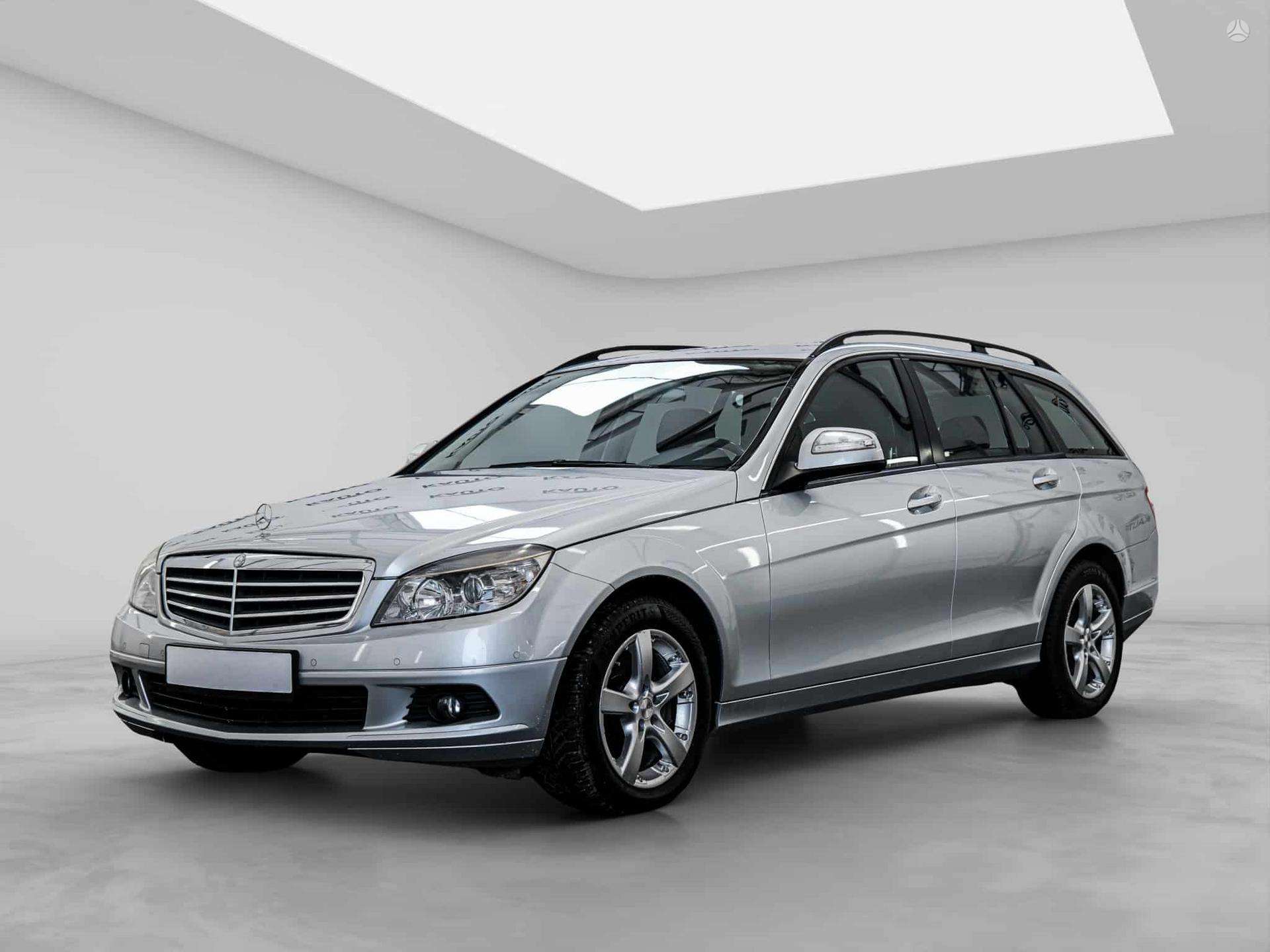 Mercedes-Benz C180