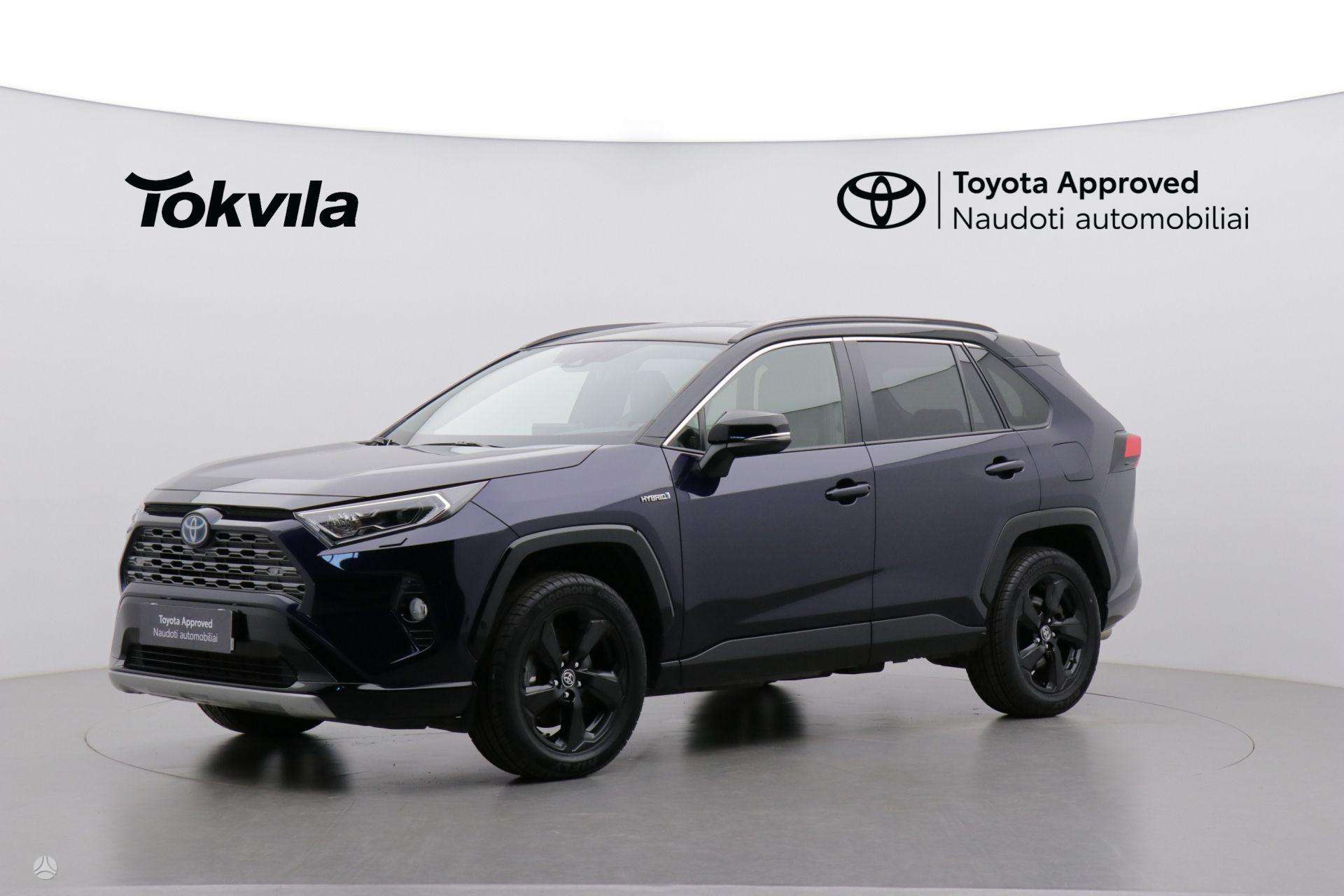 Toyota RAV4.