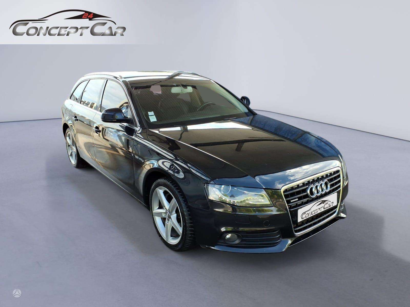 Audi A4.