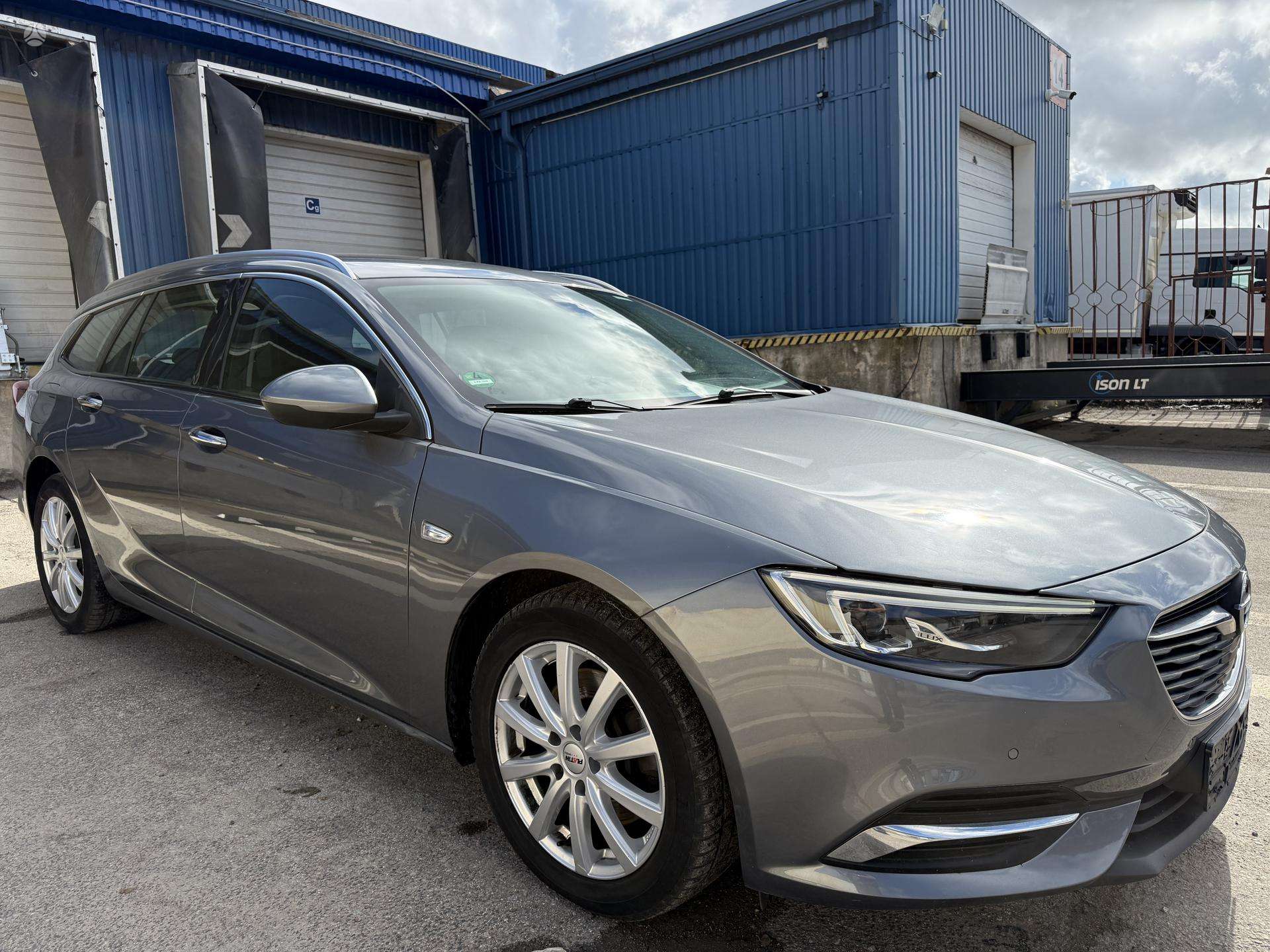 Opel Insignia.