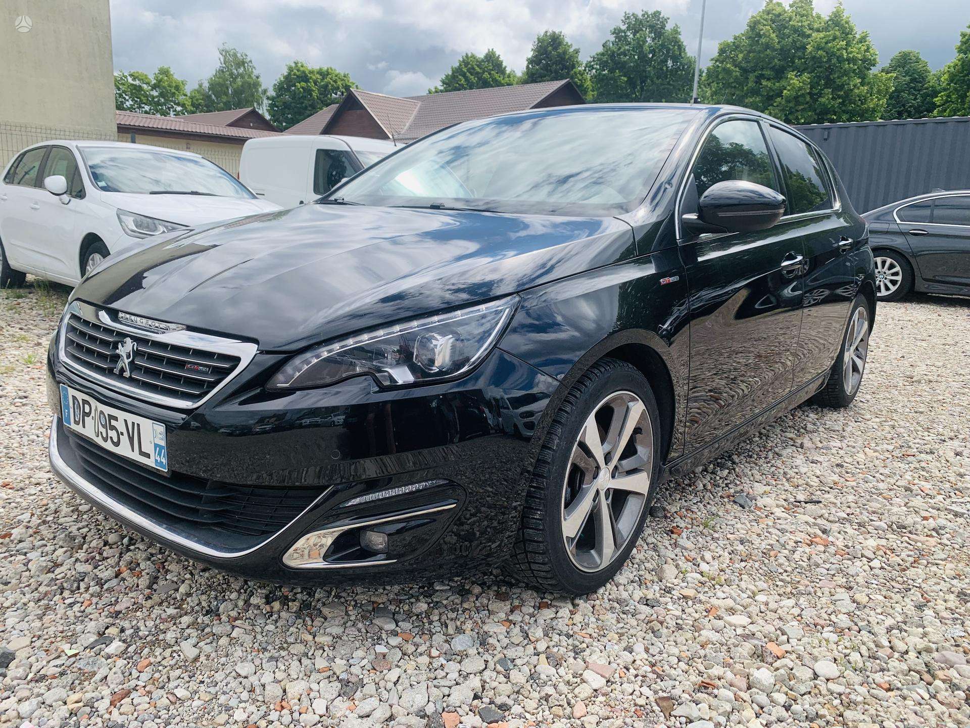 Peugeot 308.