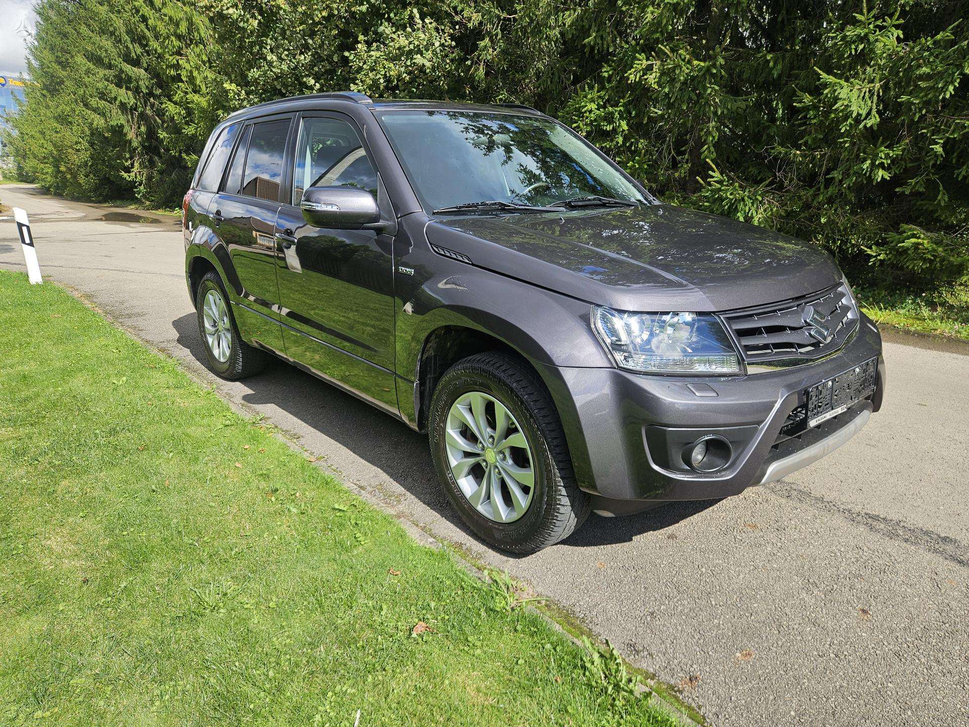 Suzuki Grand Vitara.