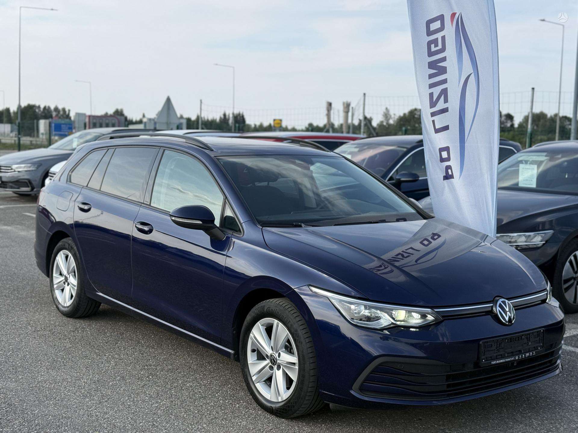Volkswagen Golf.