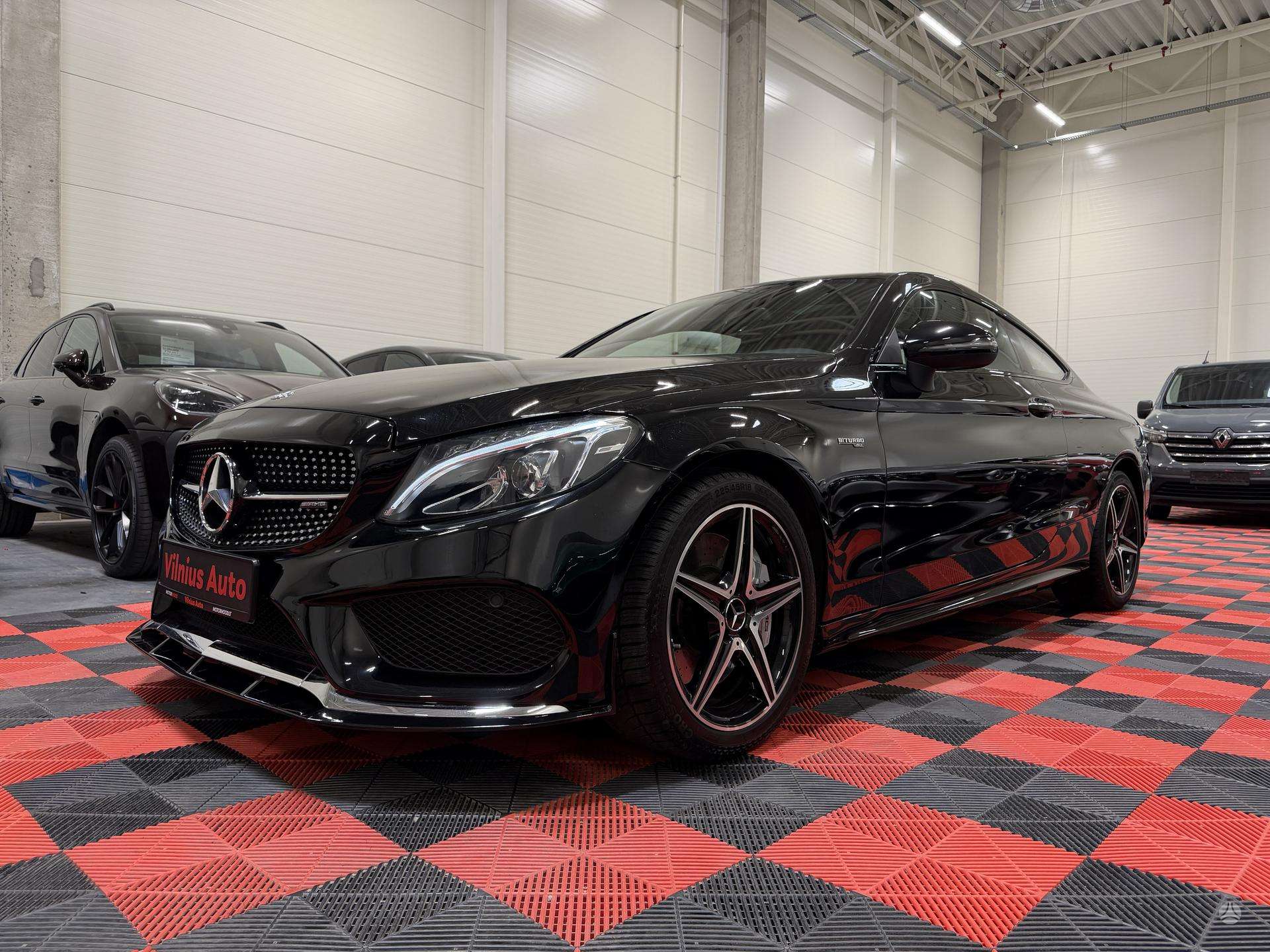 Mercedes-Benz C43 AMG