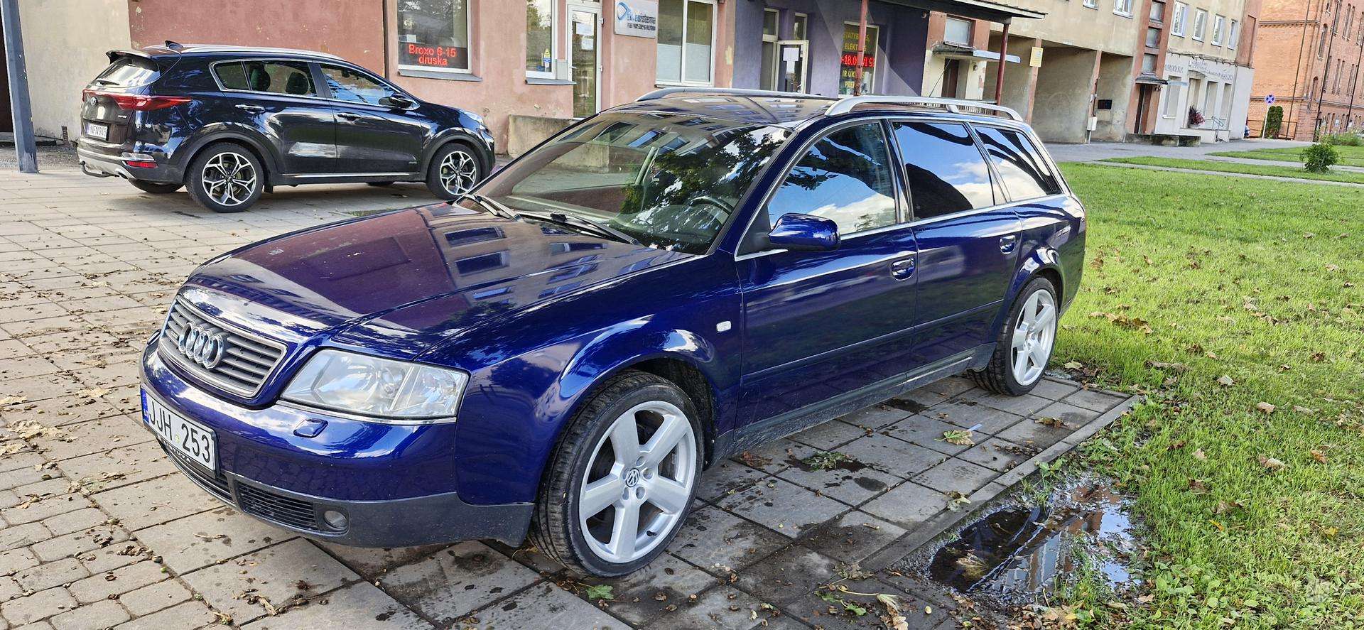 Audi A6.
