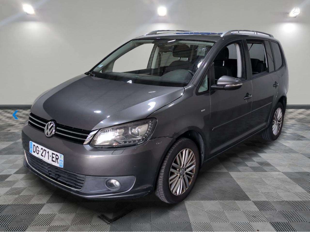 Volkswagen Touran.