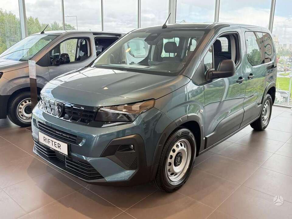 Peugeot Rifter.