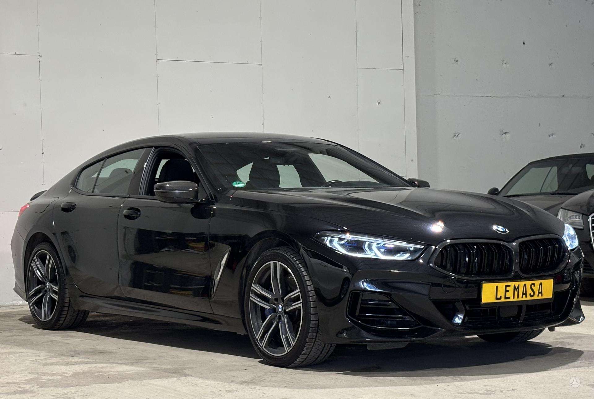 BMW 840.