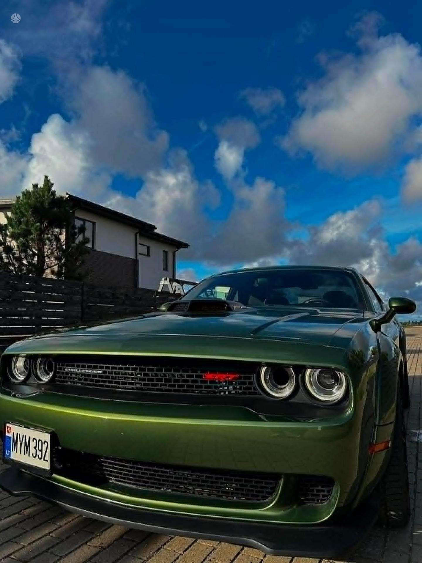 Dodge Challenger