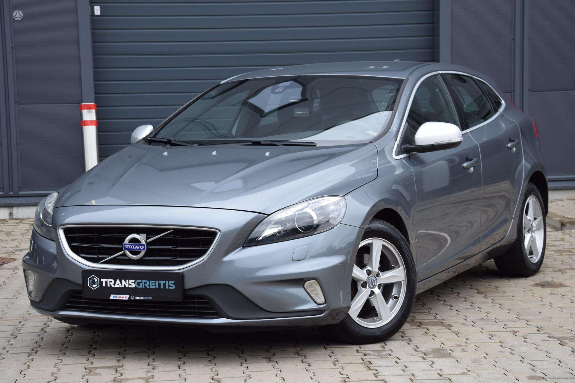 Volvo V40