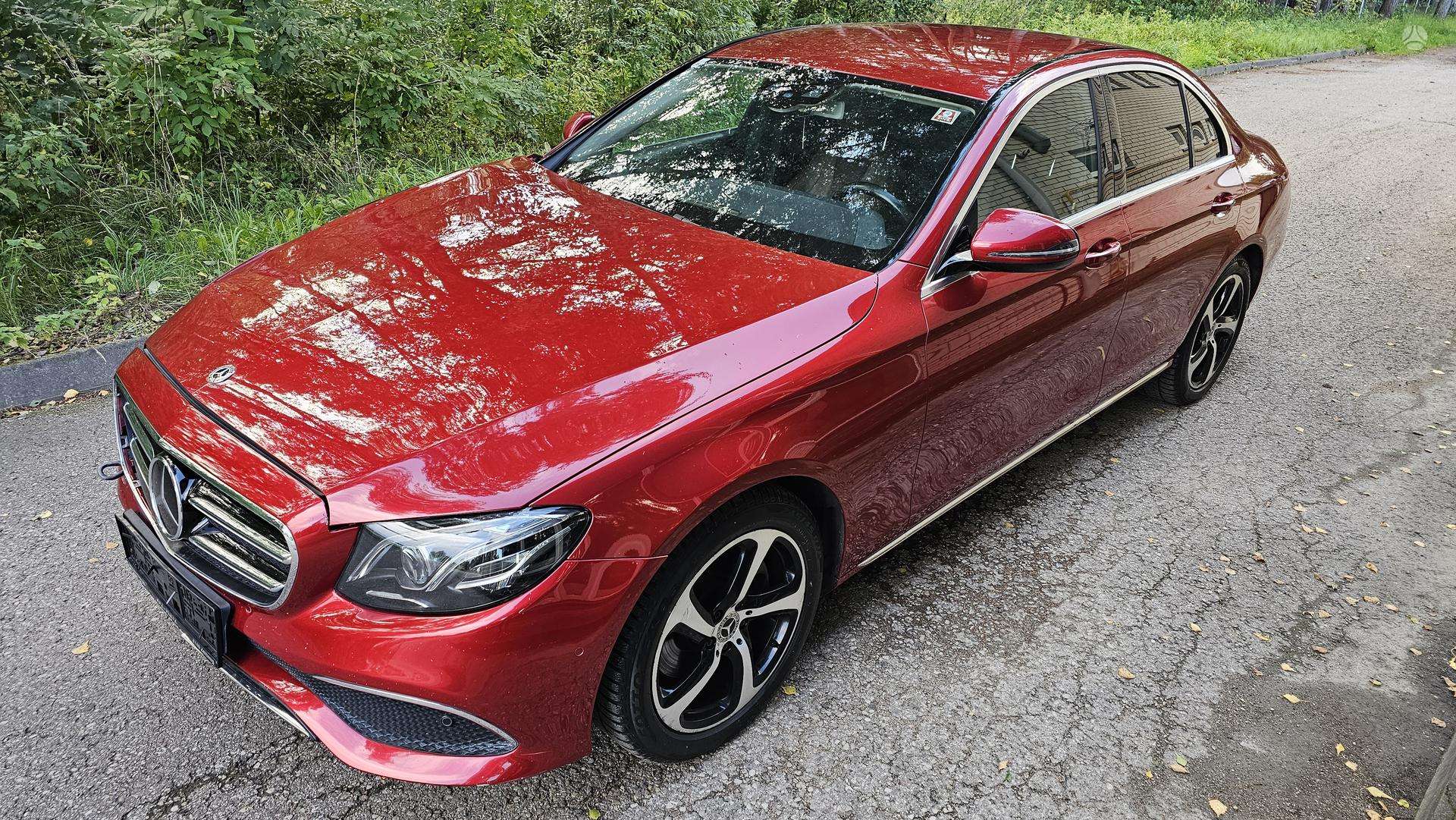 Mercedes-Benz E200