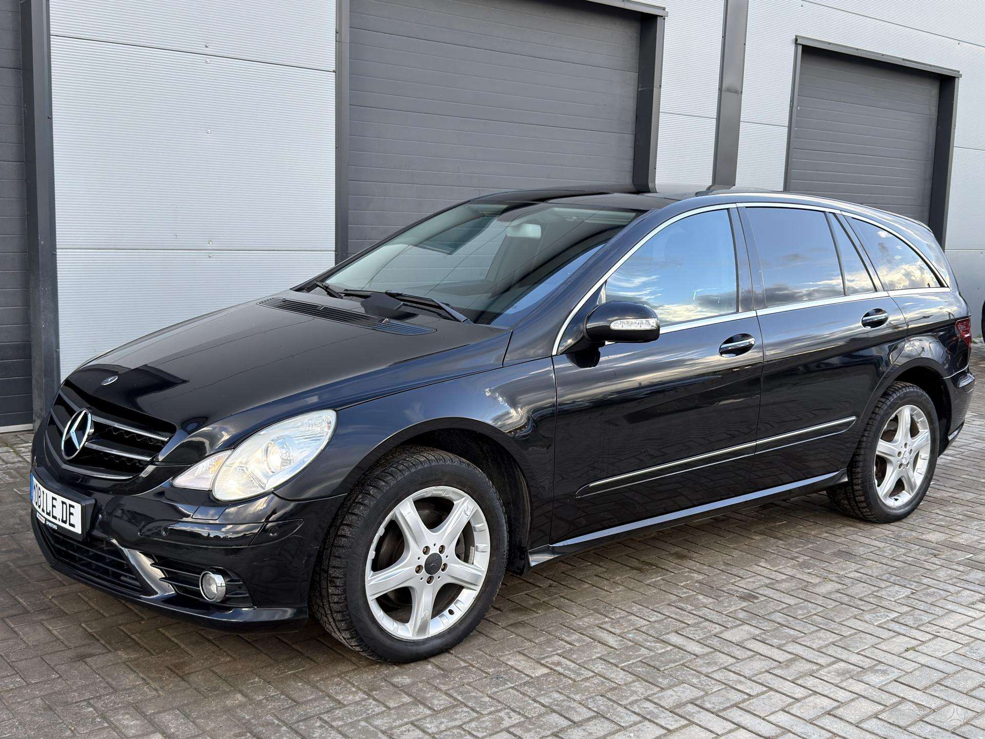 Mercedes-Benz R350
