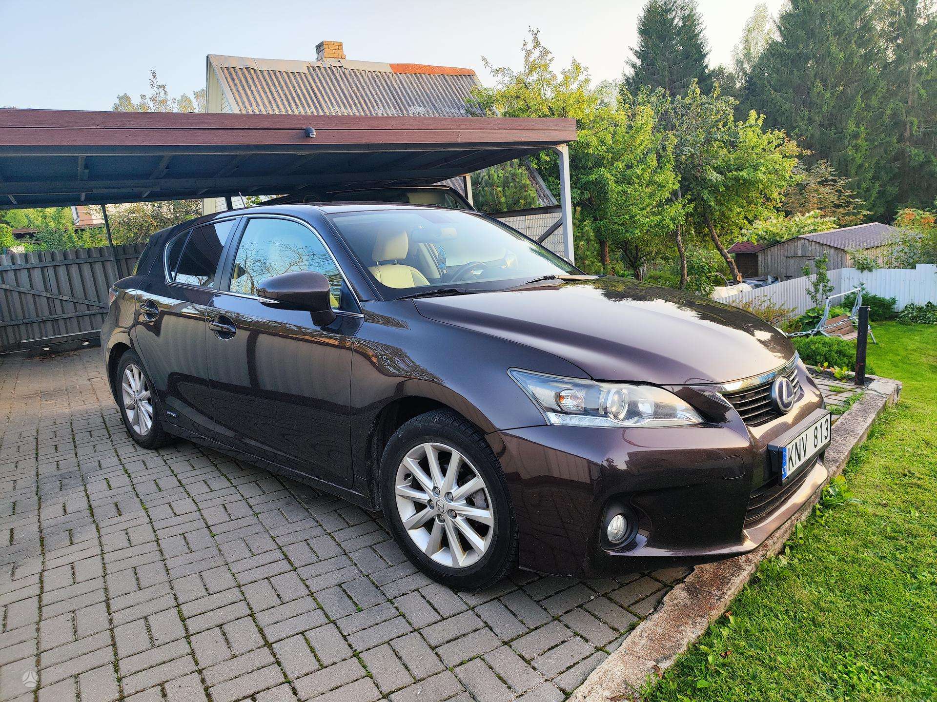 Lexus CT 200h