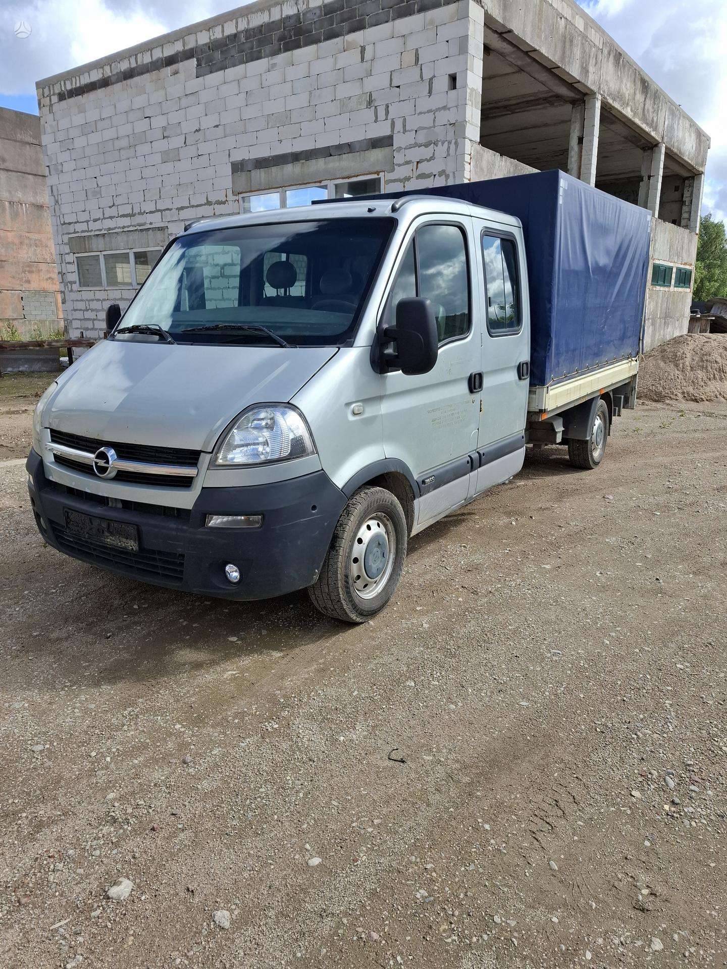 Opel Movano