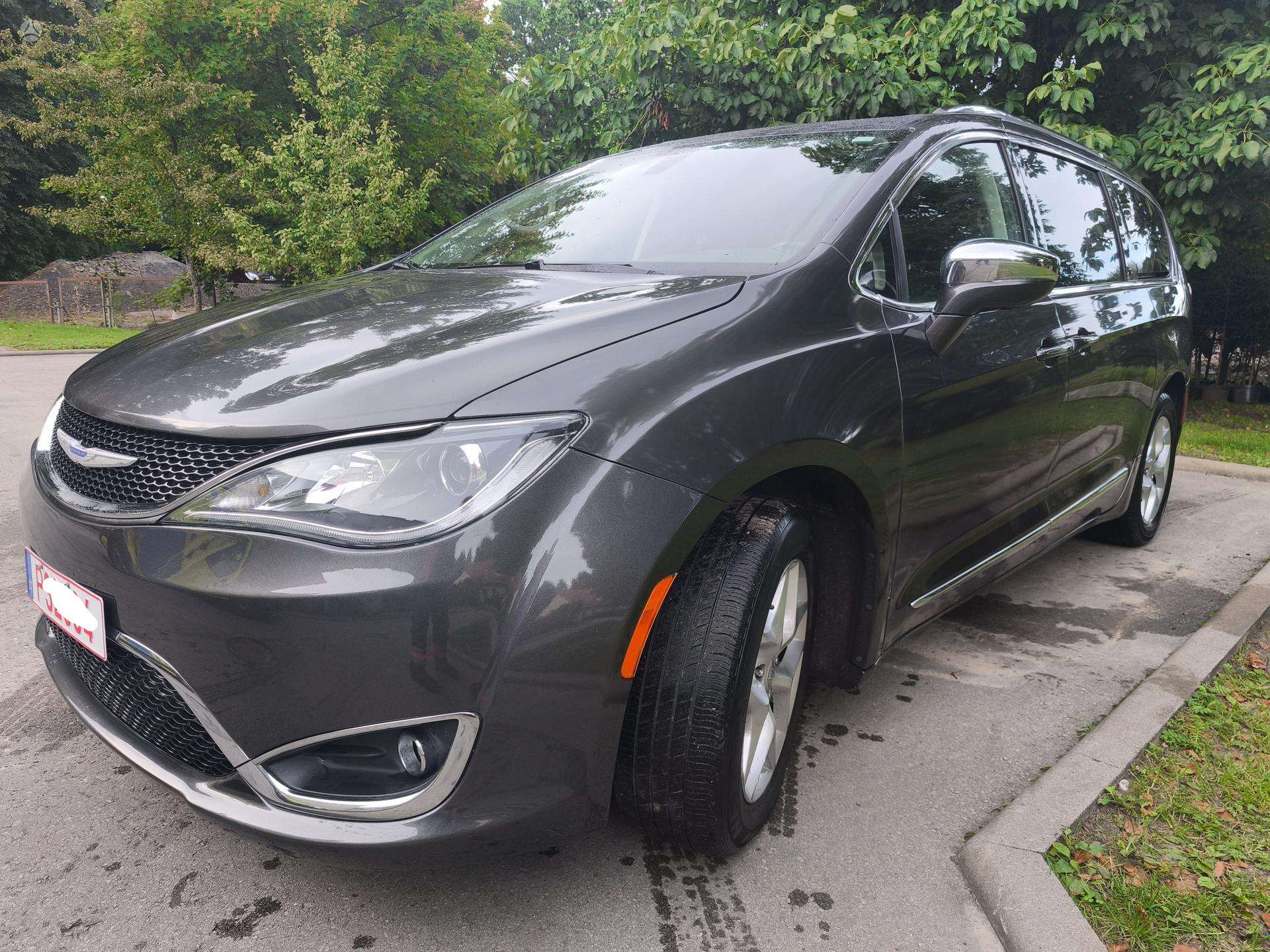 Chrysler Pacifica