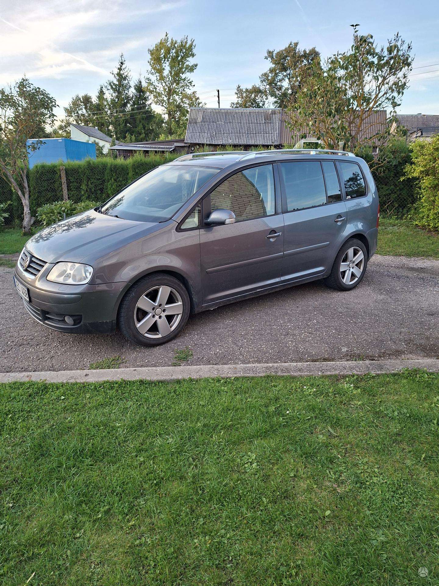 Volkswagen Touran