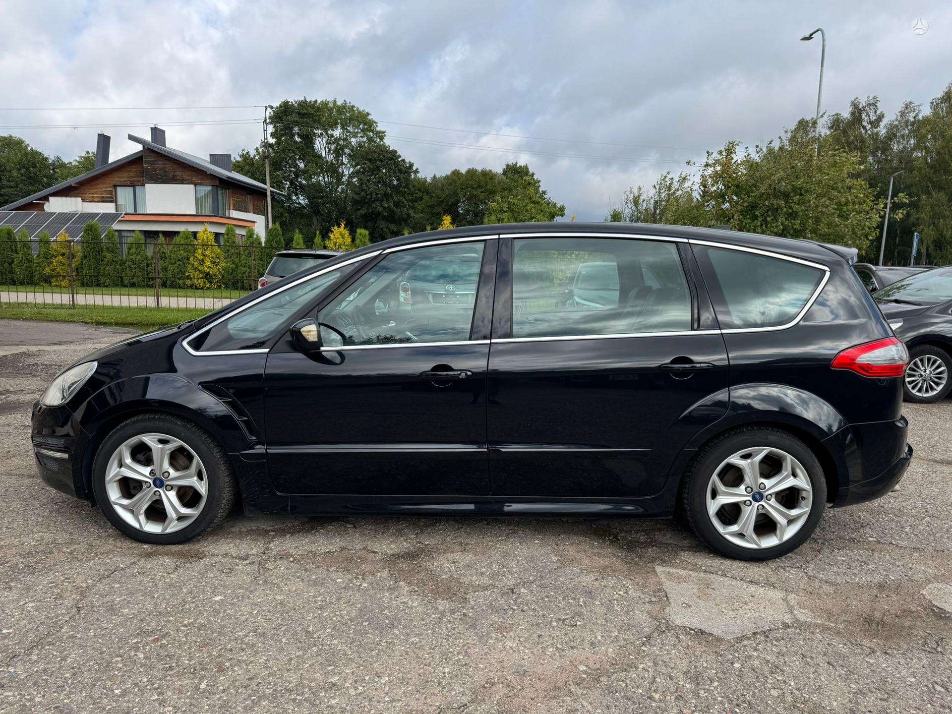 Ford S-MAX