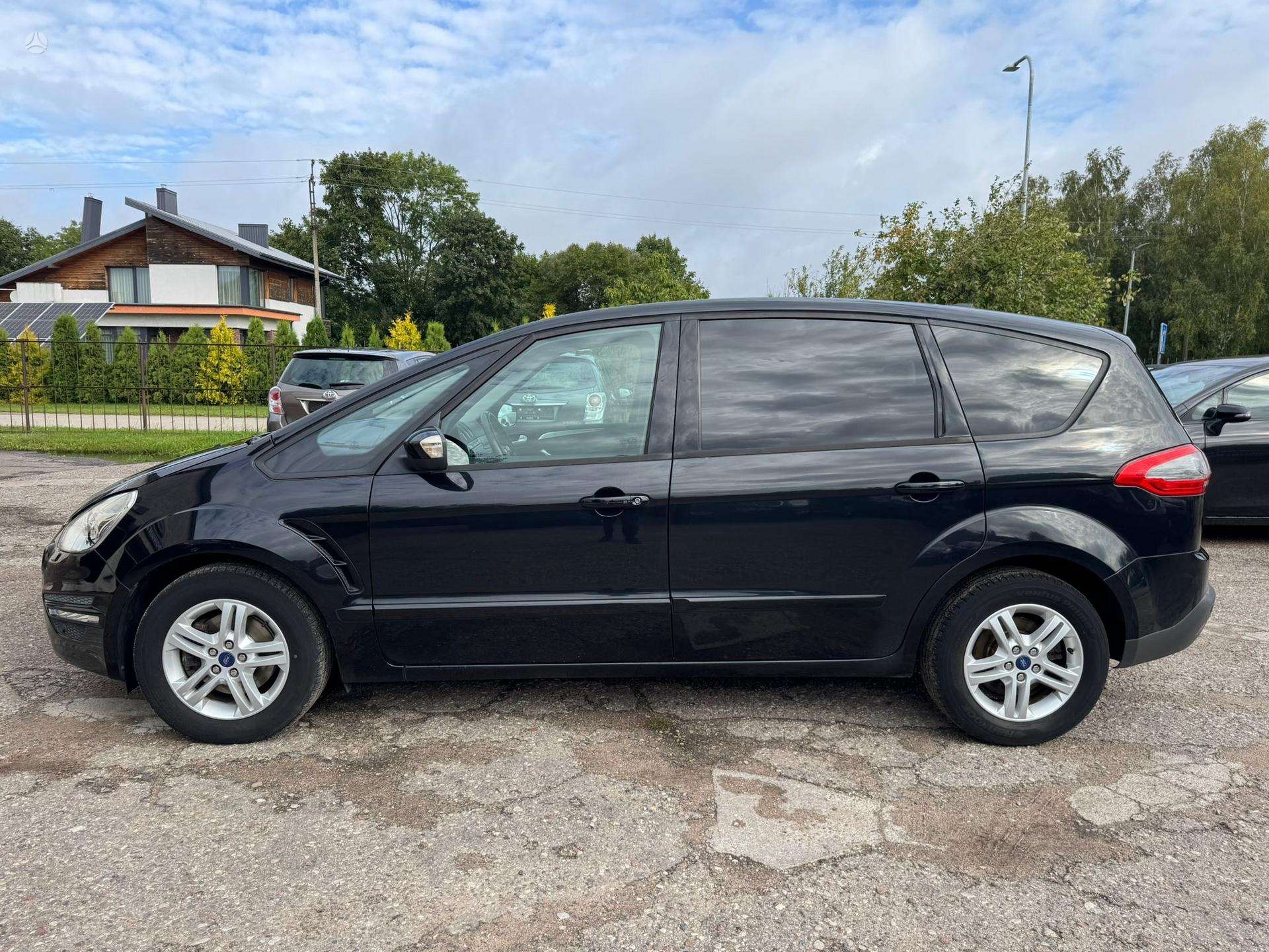 Ford S-MAX