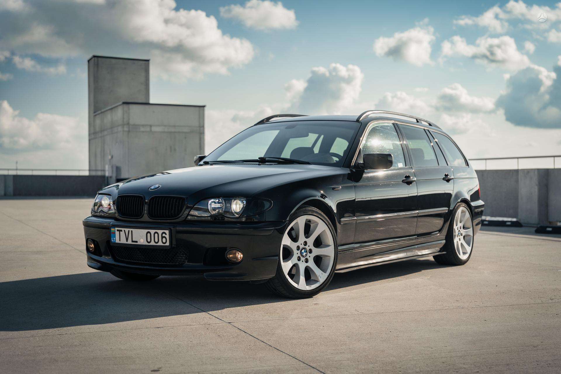 BMW 320