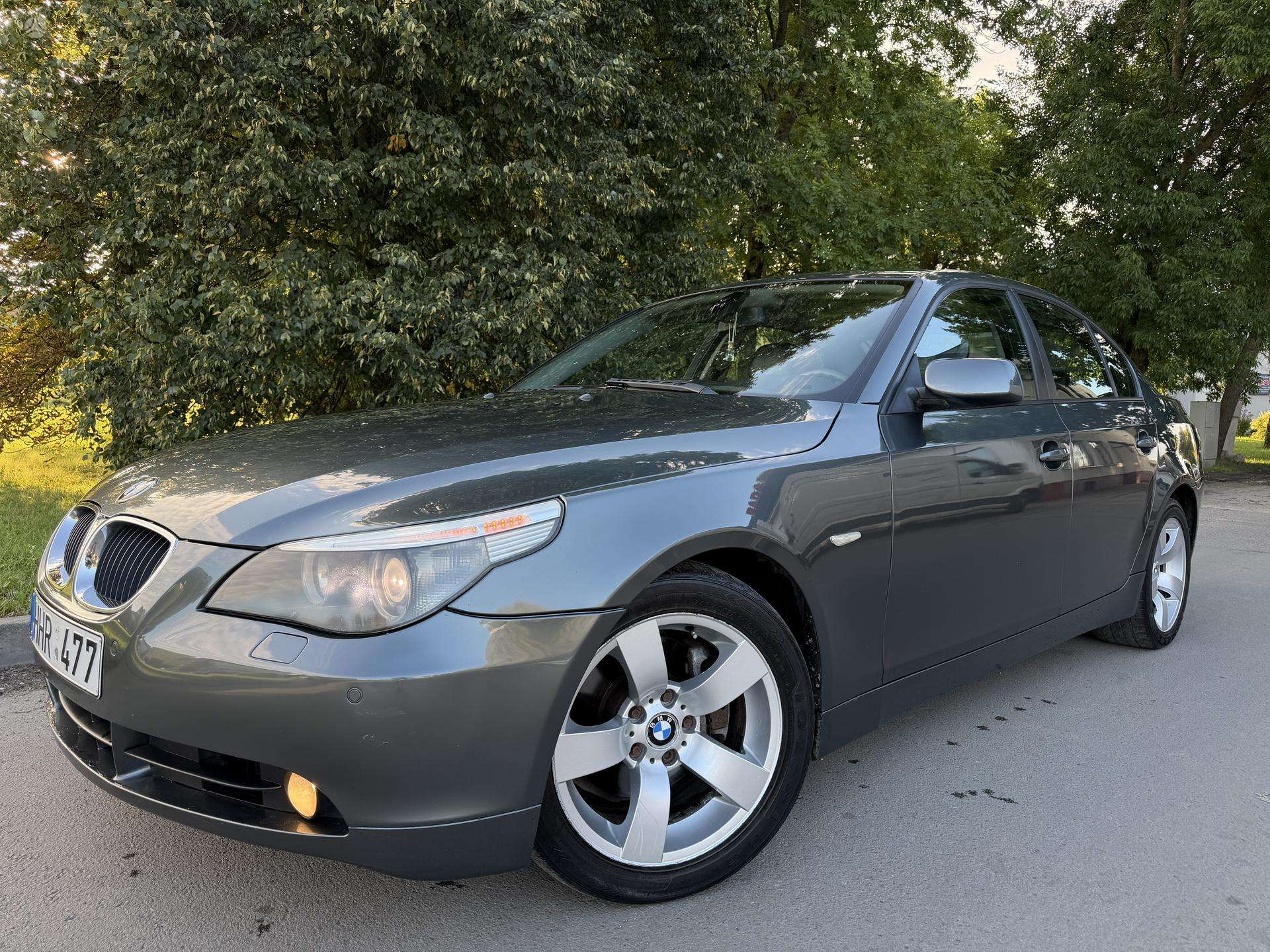BMW 530