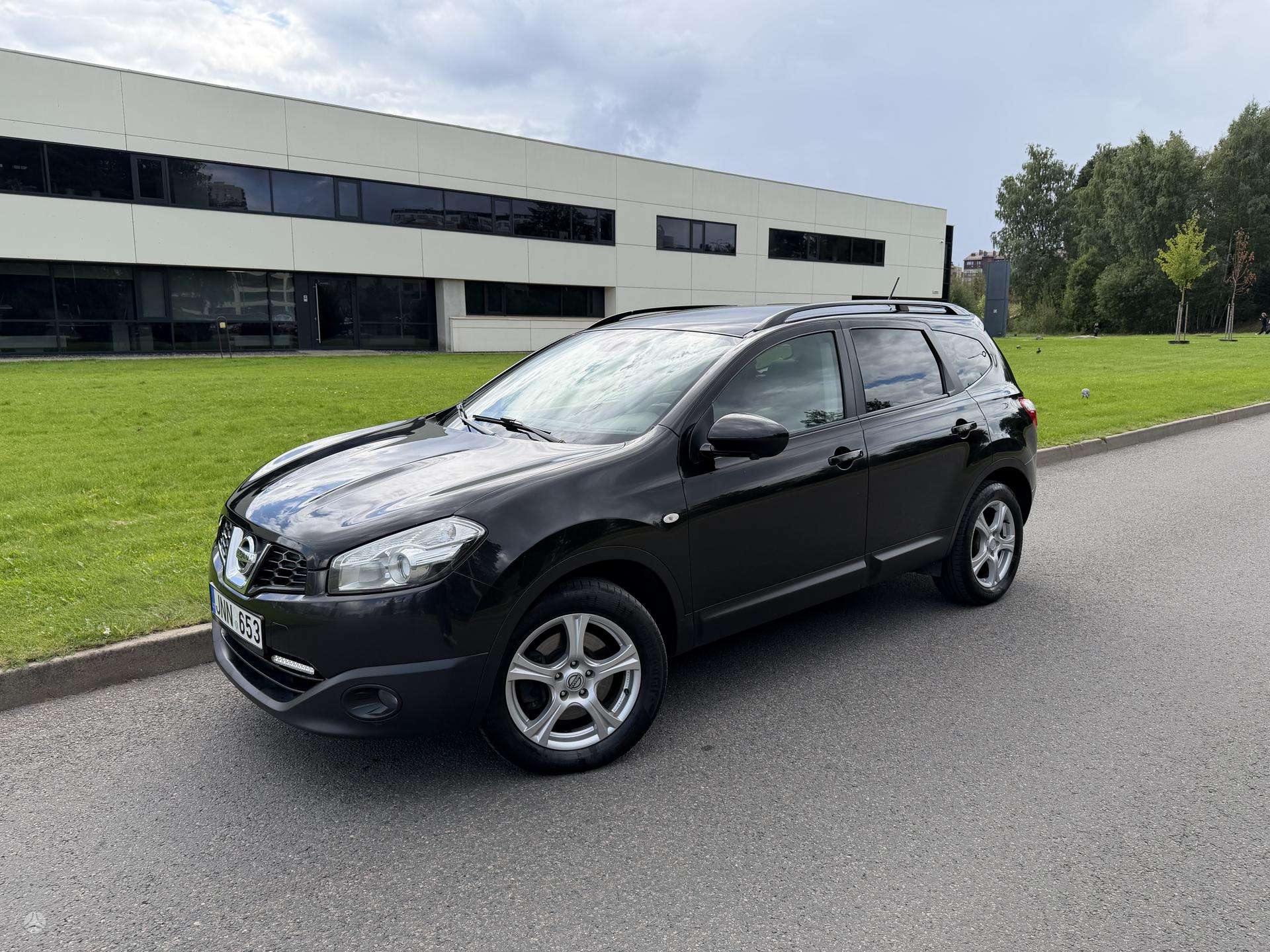 Nissan Qashqai+2
