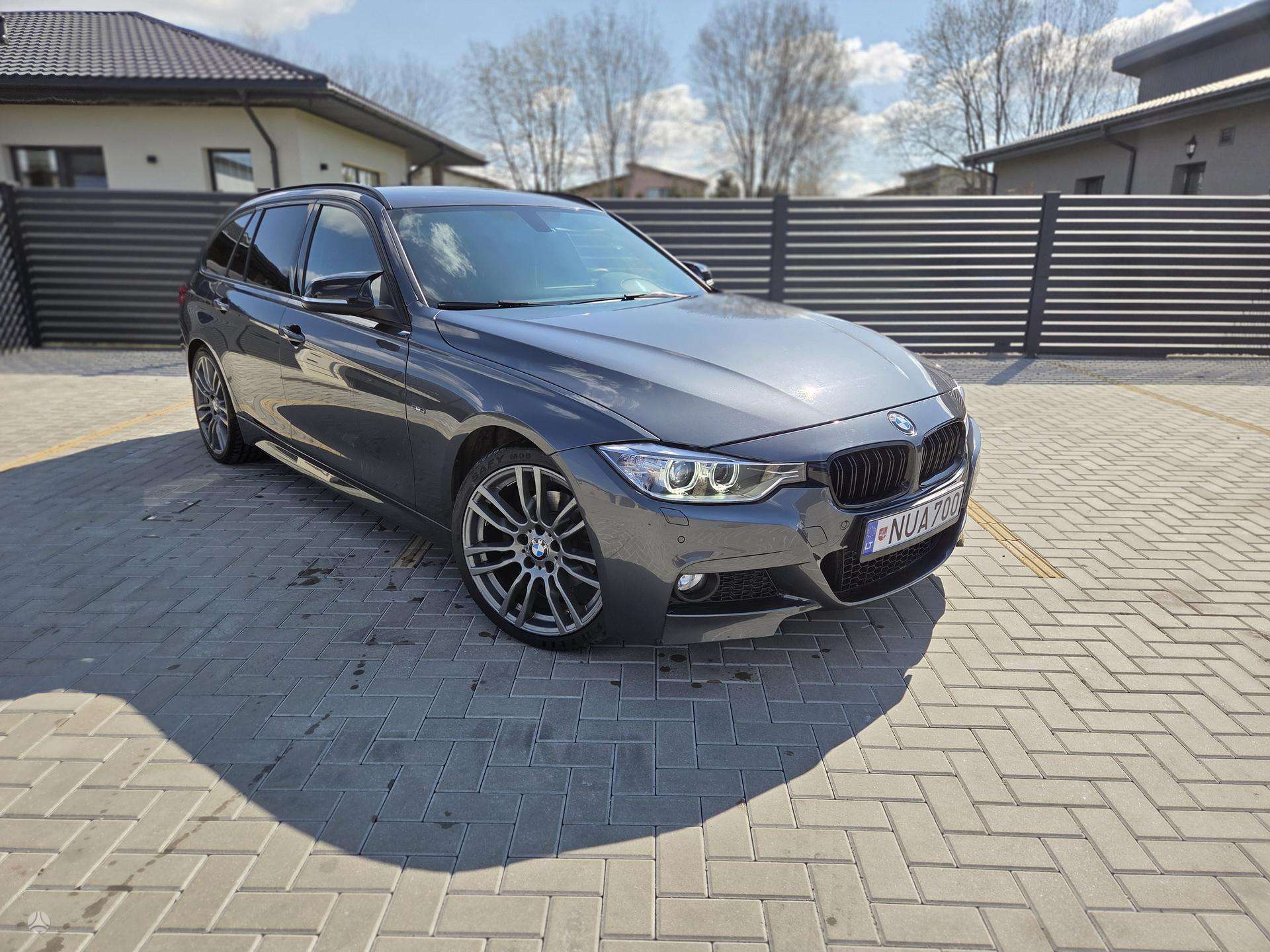 BMW 320