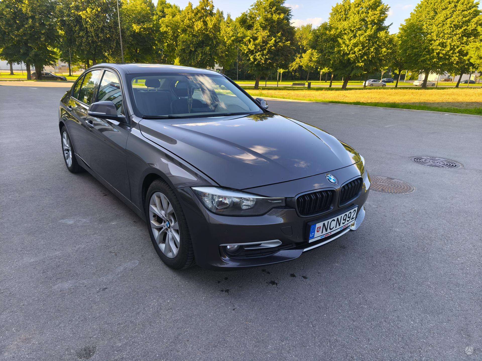 BMW 320
