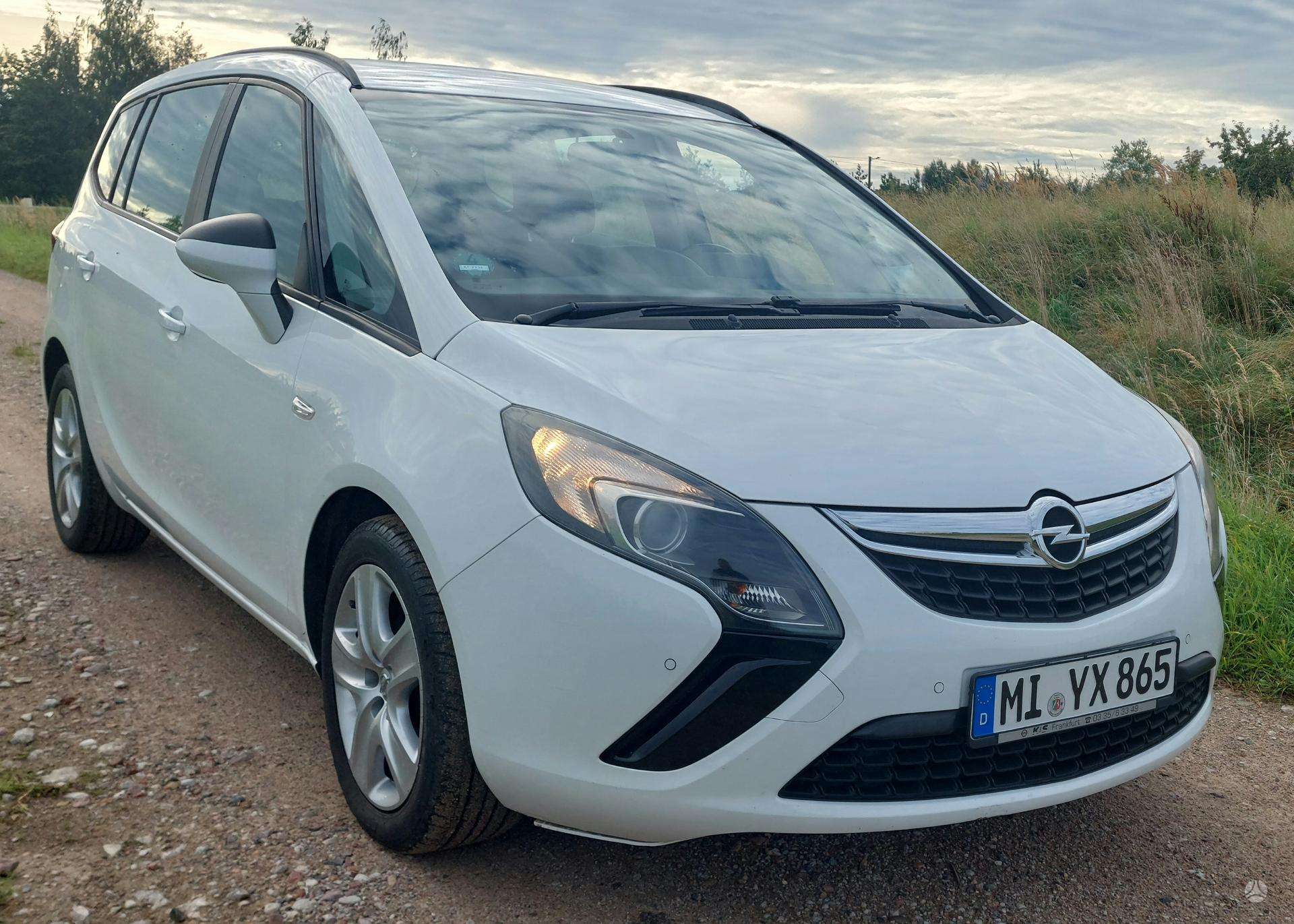 Opel Zafira