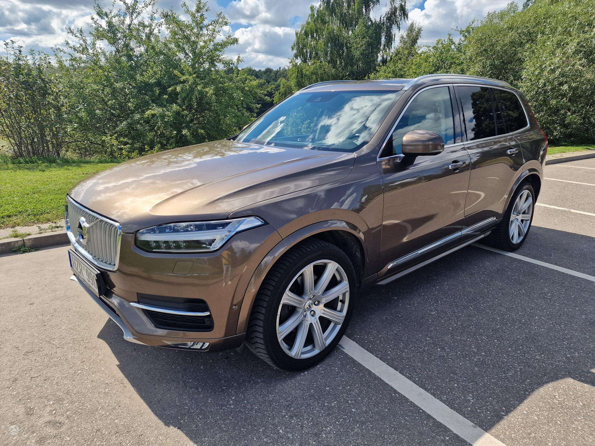 Volvo XC90