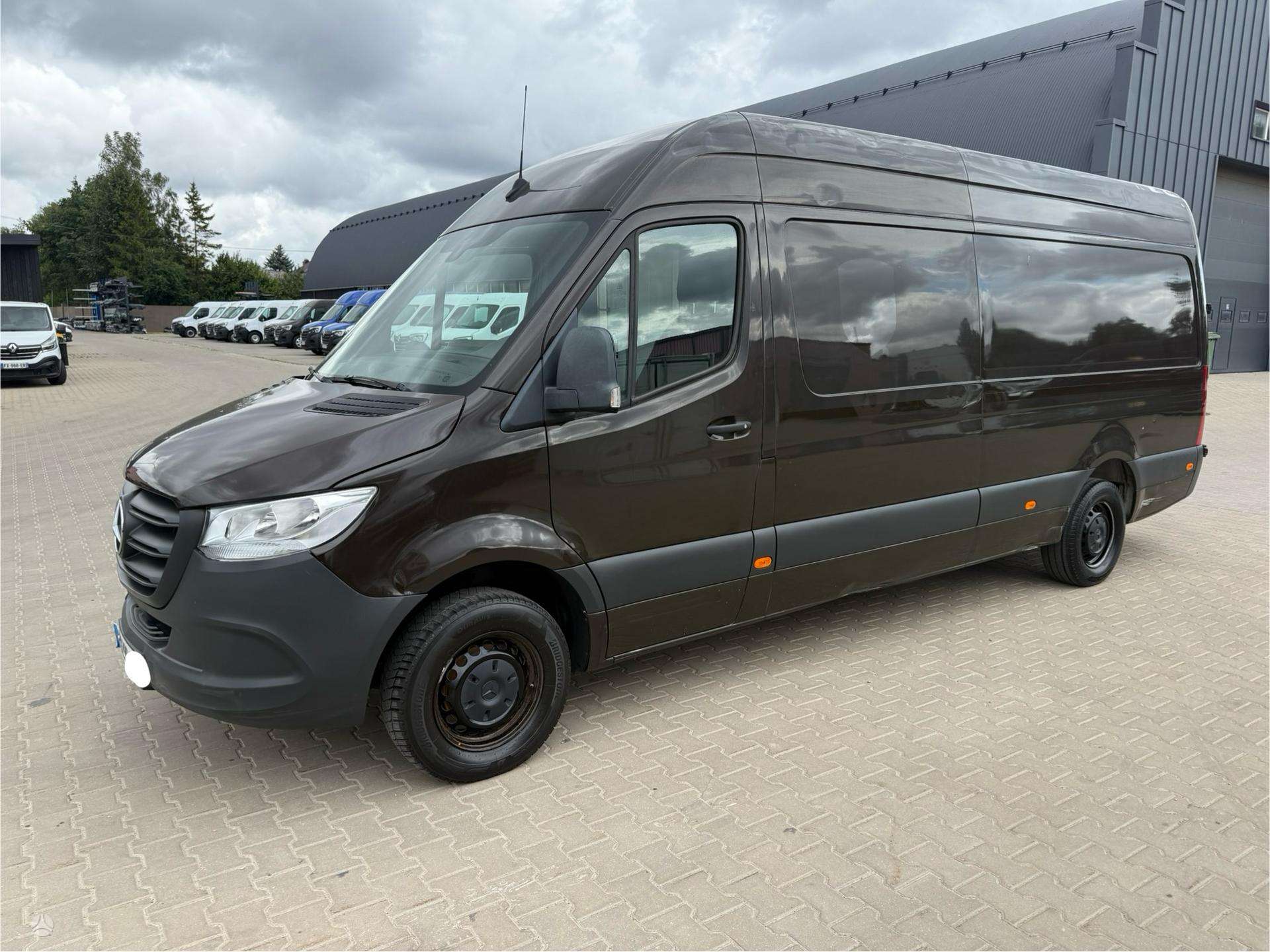 Mercedes-Benz Sprinter