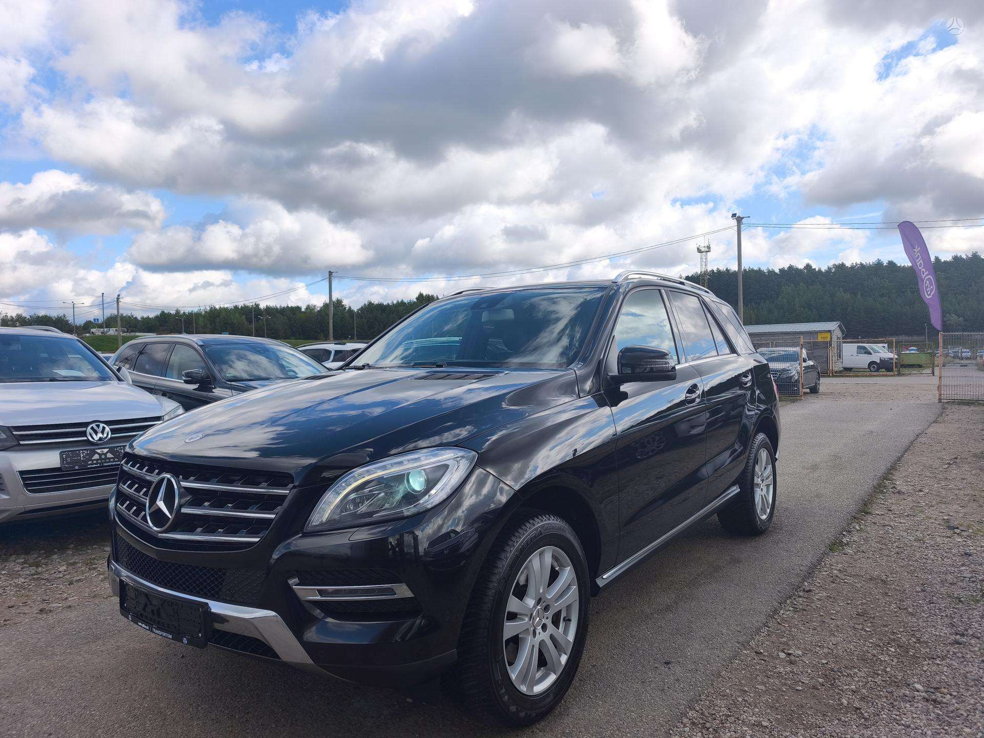 Mercedes-Benz ML350